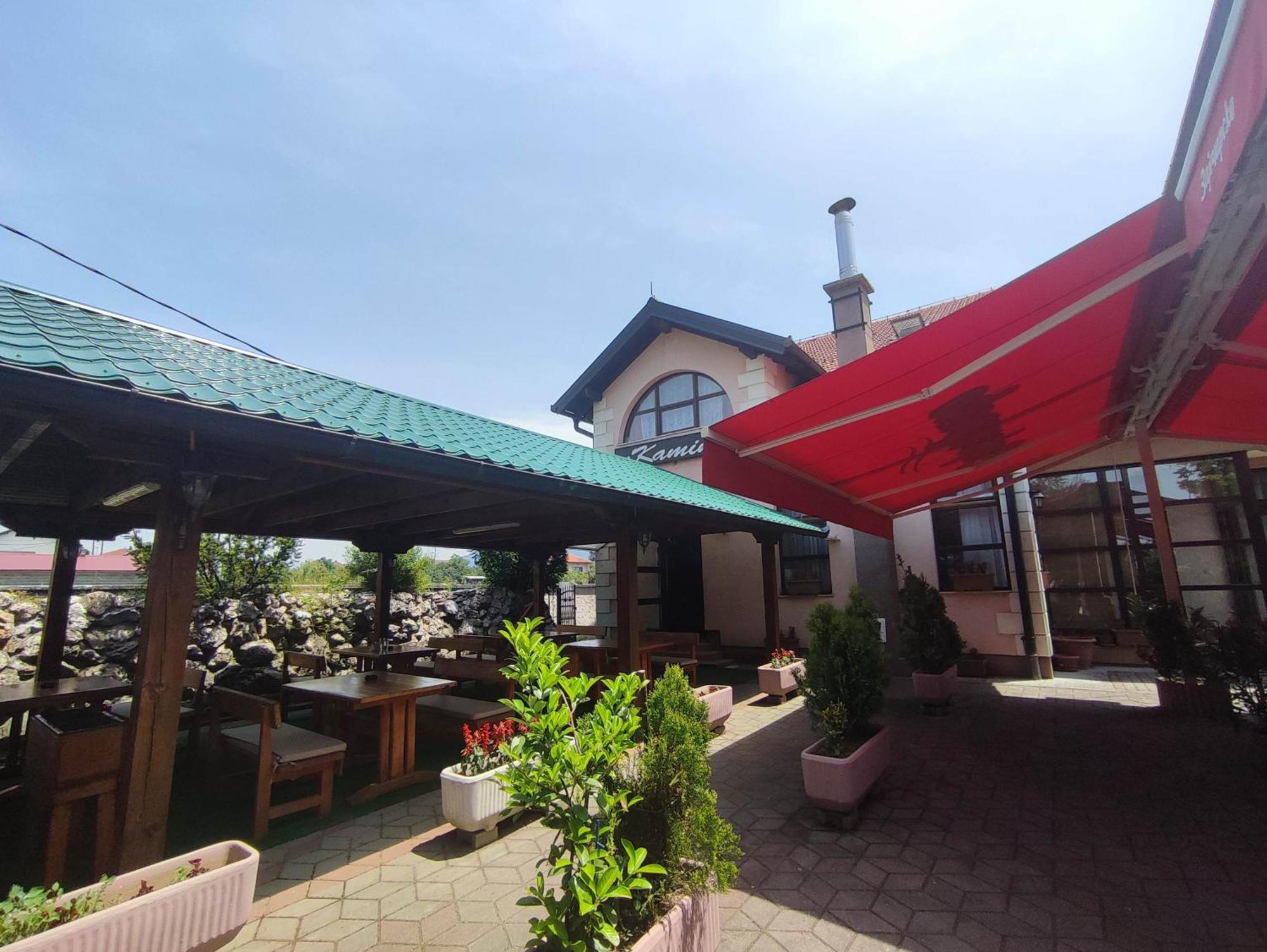 Pansion Kamin Bed and Breakfast Lukavica Buitenkant foto