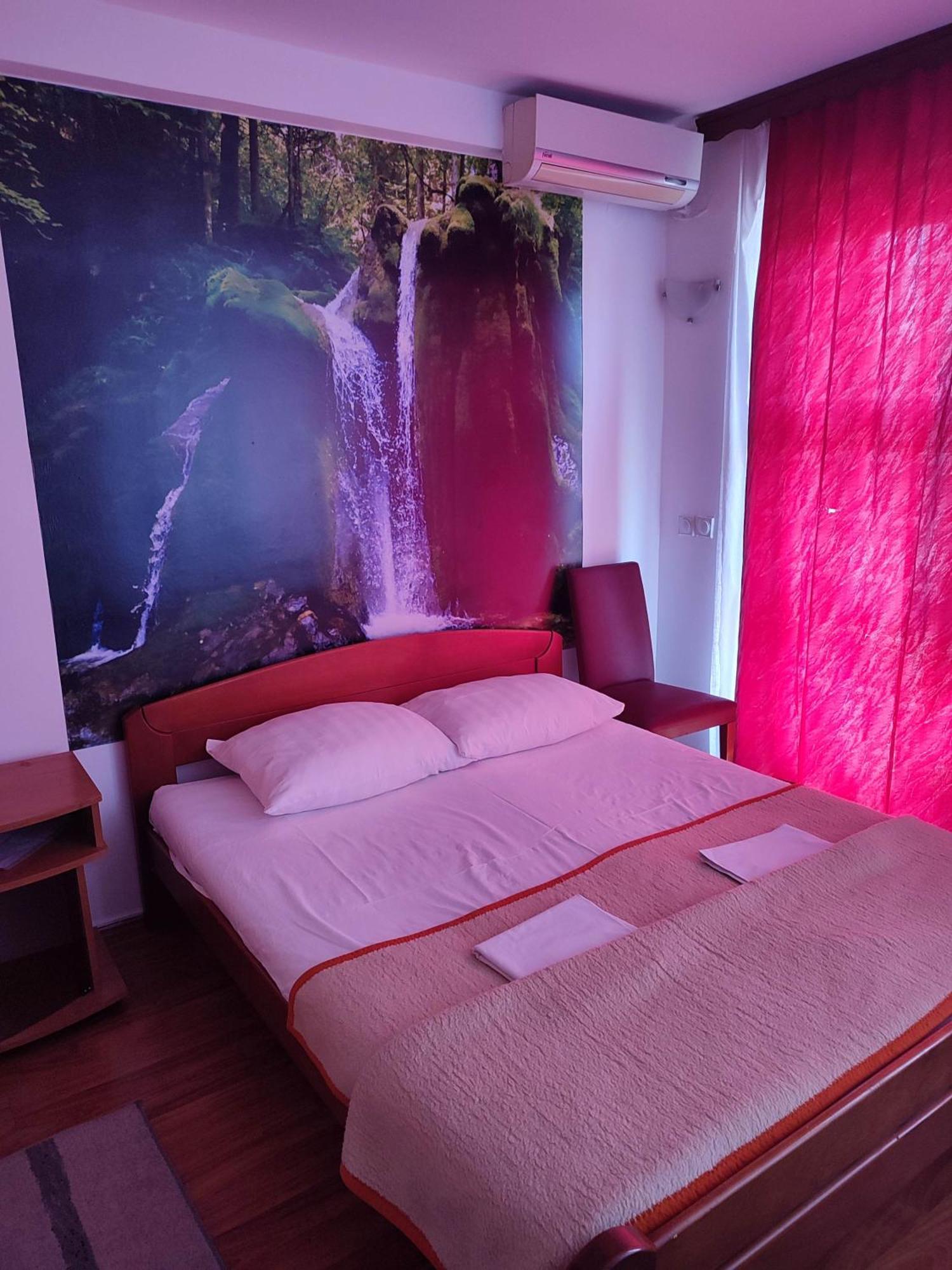 Pansion Kamin Bed and Breakfast Lukavica Buitenkant foto