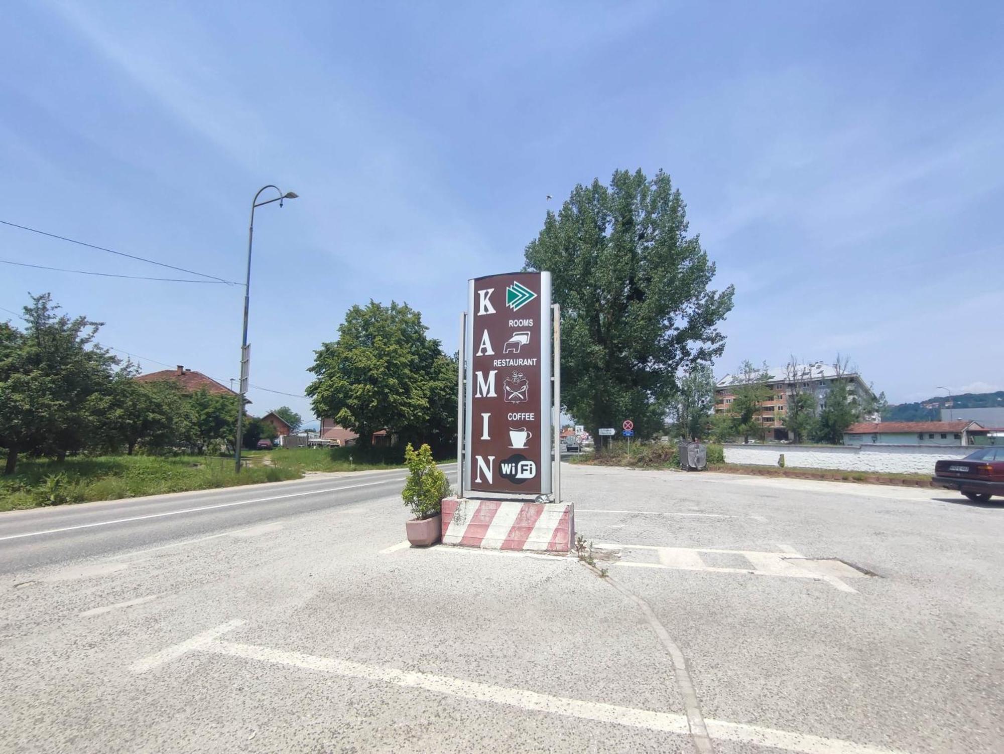 Pansion Kamin Bed and Breakfast Lukavica Buitenkant foto