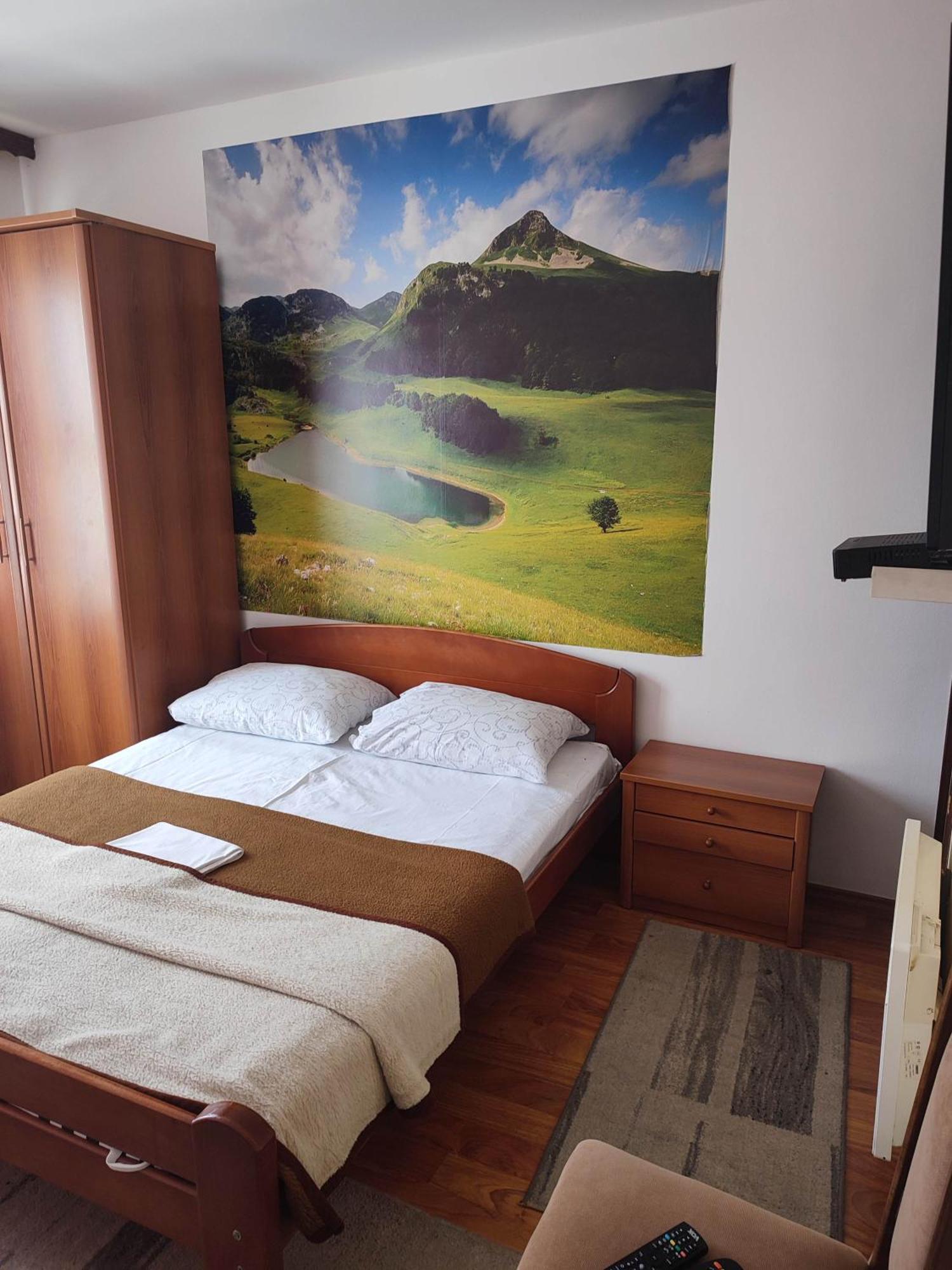 Pansion Kamin Bed and Breakfast Lukavica Buitenkant foto
