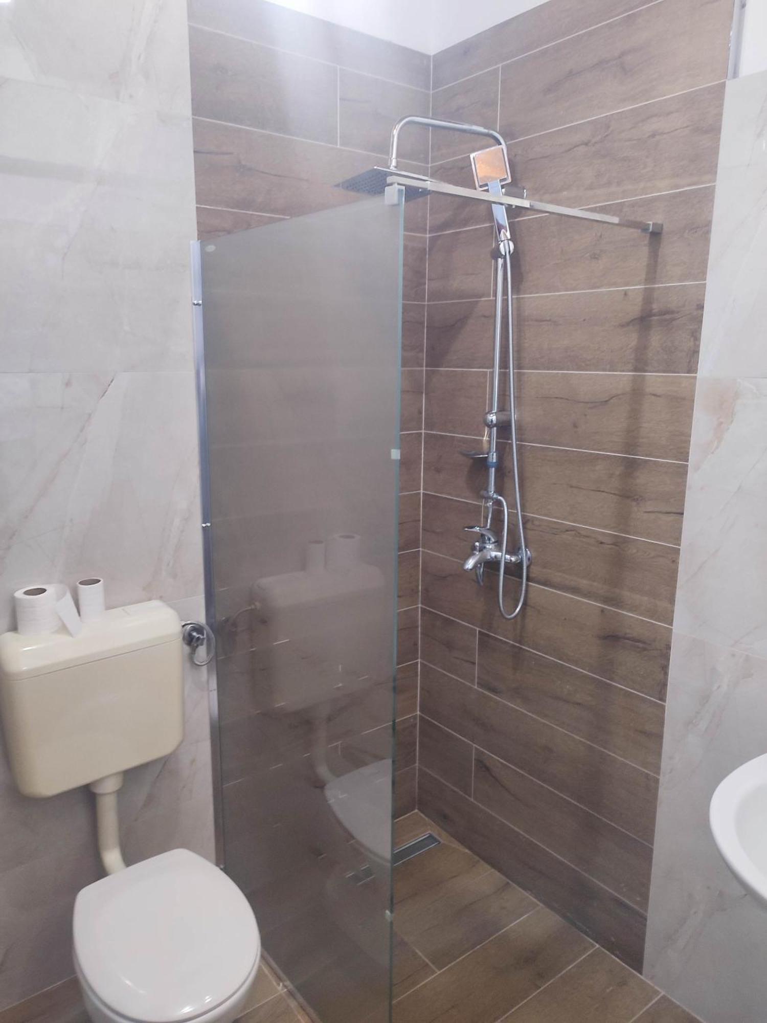 Pansion Kamin Bed and Breakfast Lukavica Buitenkant foto